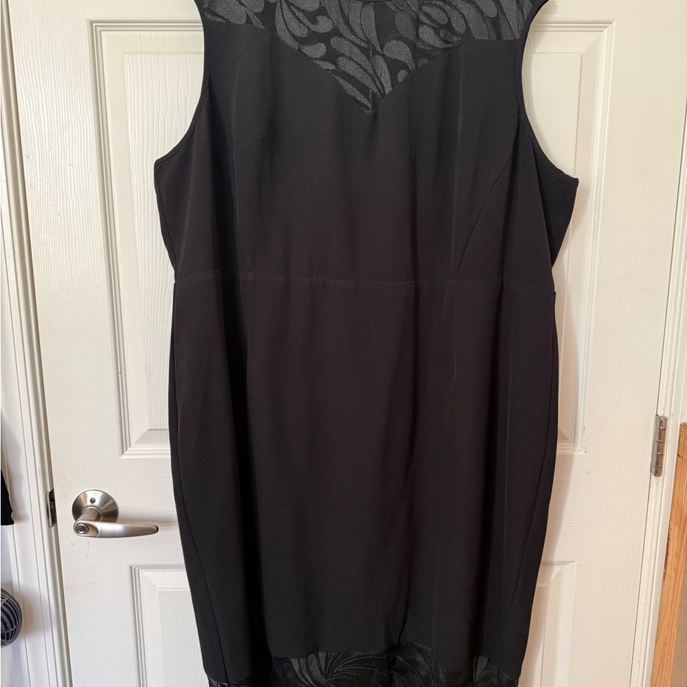 Elegant Black Sleeveless Dress